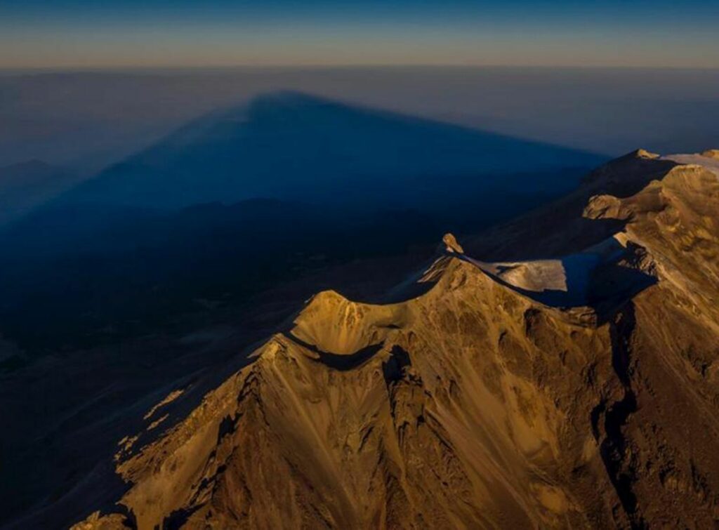 Ayoloco el glaciar que se extinguió en México Natural Press